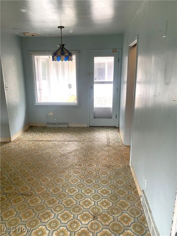 24255 S Woodland Road, Shaker Heights, OH 44122