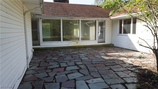 24255 S Woodland Road, Shaker Heights, OH 44122