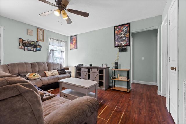 227 Cove Trail, Whitwell, TN 37397