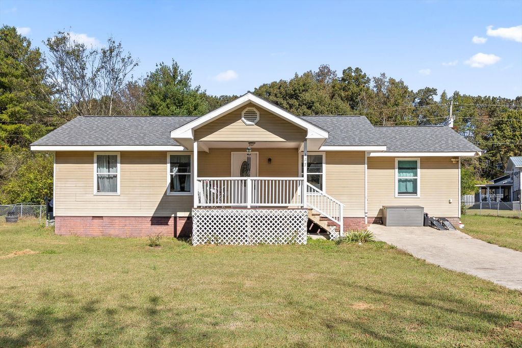 227 Cove Trail, Whitwell, TN 37397