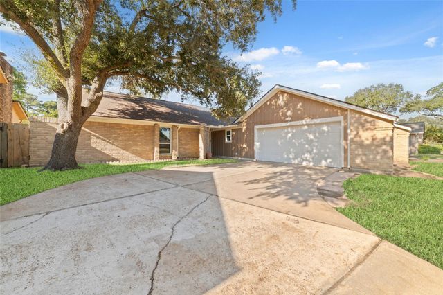 15824 Boulder Oaks Drive, Houston, TX 77084