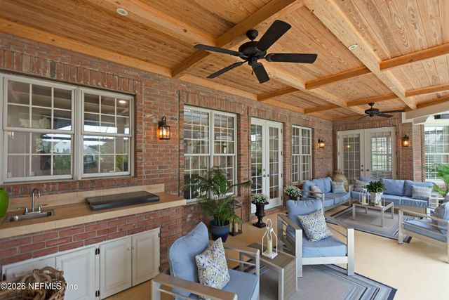 192 TWELVE OAKS Lane, Ponte Vedra Beach, FL 32082