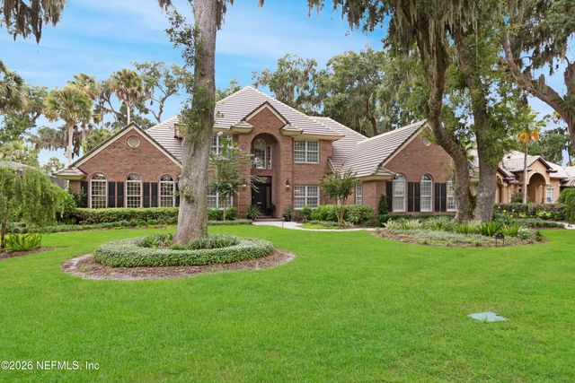 192 TWELVE OAKS Lane, Ponte Vedra Beach, FL 32082