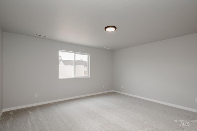 3453 E Crimson King Dr, Nampa, ID 83686