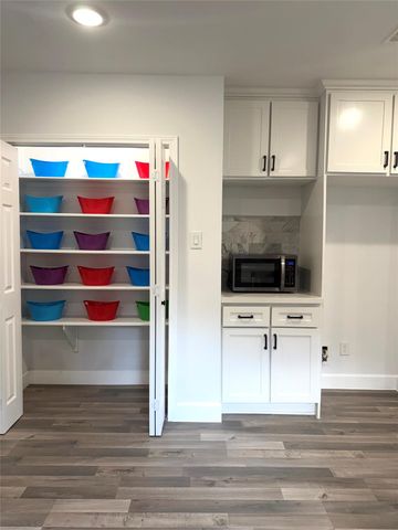 8145 Easton Street, Houston, TX 77017