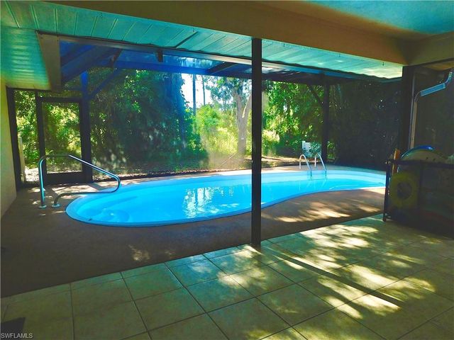 17150 Laurelin CT, North Fort Myers, FL 33917