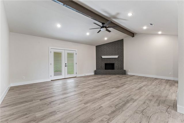 2913 Parkwood Drive, Rogers, AR 72756
