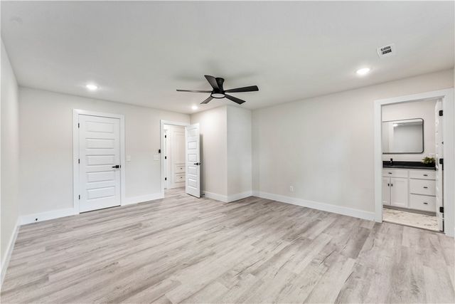 2913 Parkwood Drive, Rogers, AR 72756