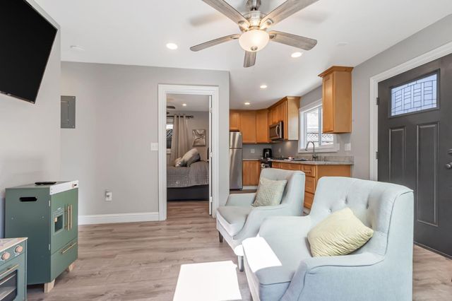 Address unavailable.