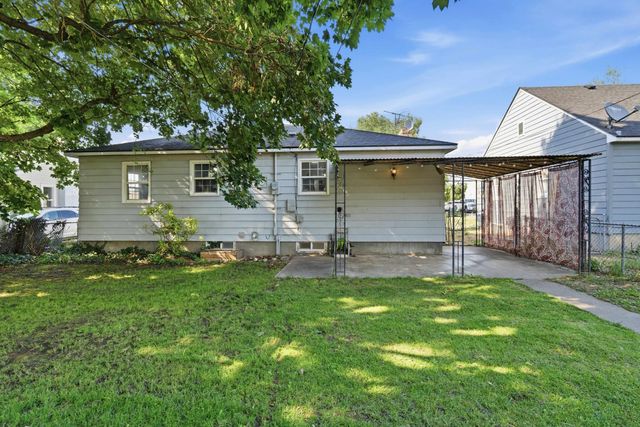 3411 W Lacrosse Ave, Spokane, WA 99205