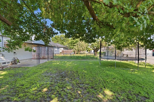 3411 W Lacrosse Ave, Spokane, WA 99205
