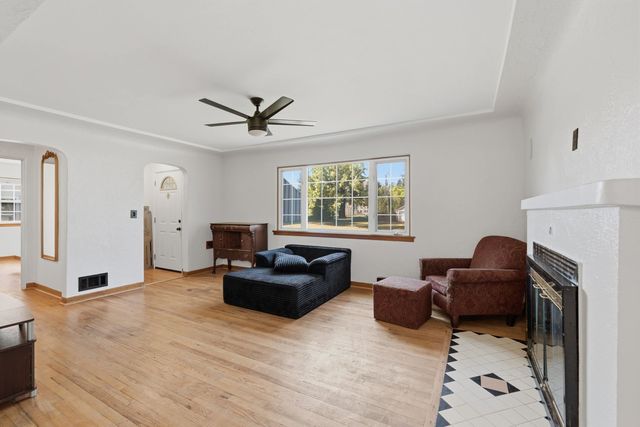 3411 W Lacrosse Ave, Spokane, WA 99205