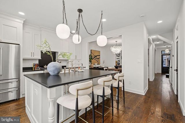 820 EMERSON ST NW, Washington, DC 20011