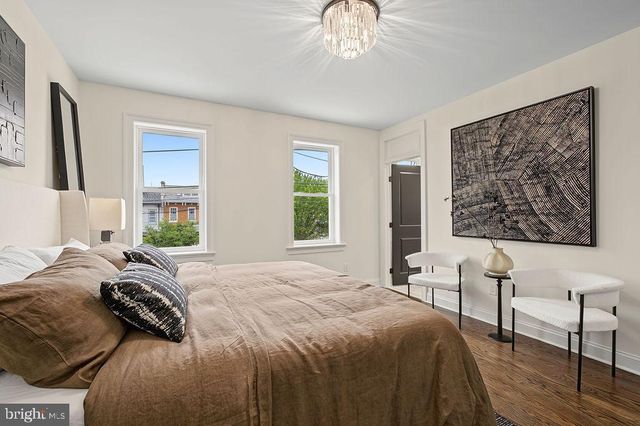 820 EMERSON ST NW, Washington, DC 20011