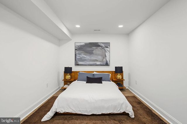 820 EMERSON ST NW, Washington, DC 20011