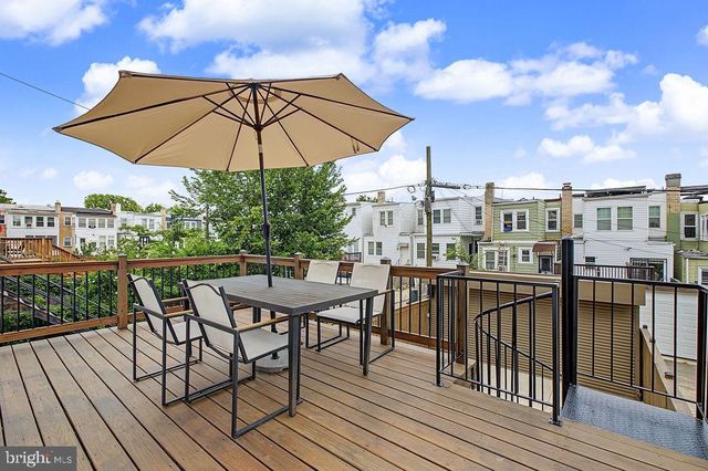 820 EMERSON ST NW, Washington, DC 20011