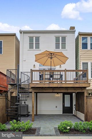 820 EMERSON ST NW, Washington, DC 20011