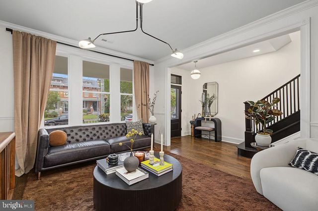 820 EMERSON ST NW, Washington, DC 20011