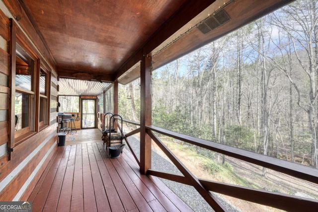 520 Farmer Drive, Murphy, NC 28906