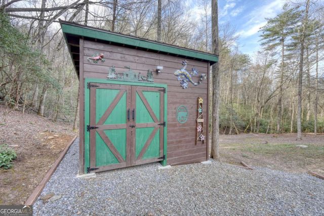 520 Farmer Drive, Murphy, NC 28906