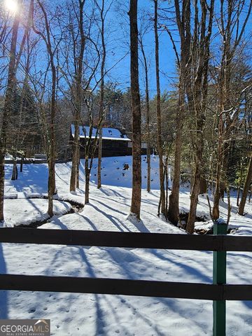 520 Farmer Drive, Murphy, NC 28906