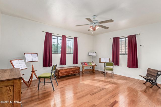 3235 E Linden Street, Tucson, AZ 85716