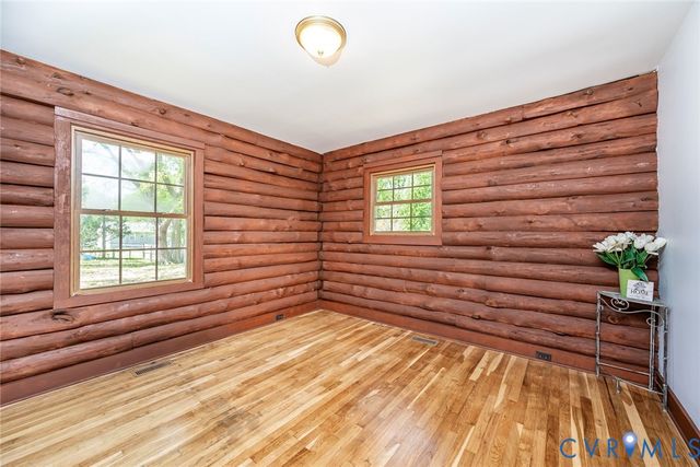 6631 Rural Point Rd, Mechanicsville, VA 23116