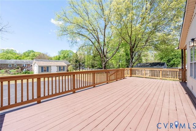 6631 Rural Point Rd, Mechanicsville, VA 23116
