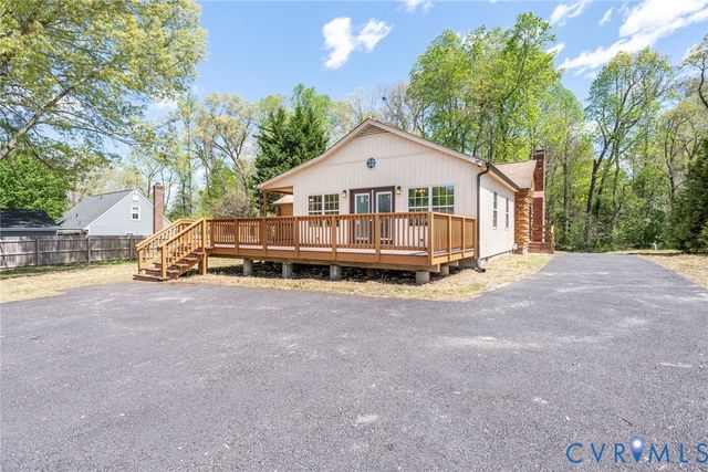 6631 Rural Point Rd, Mechanicsville, VA 23116