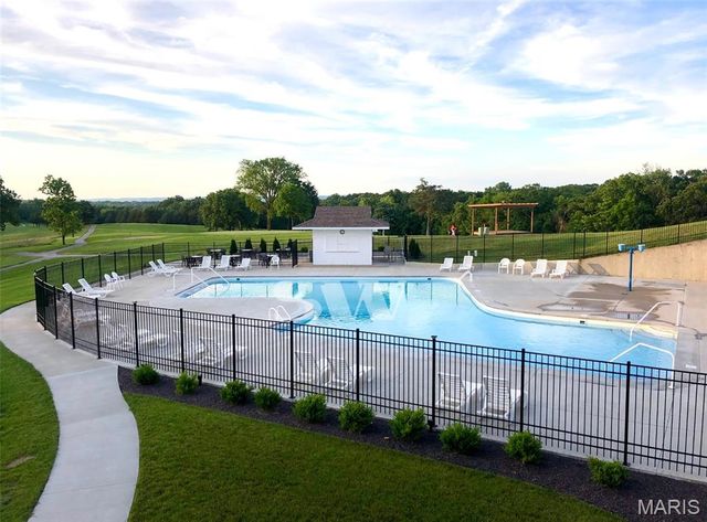 5600 Forest Drive, Hillsboro, MO 63050