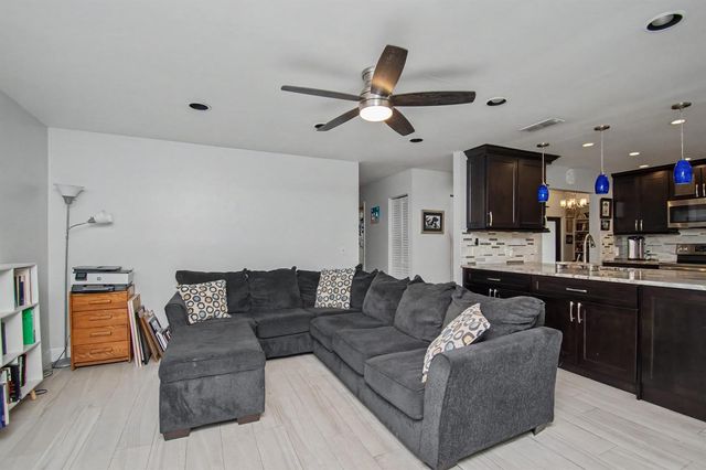 22209 Morning Glory Terrace, Boca Raton, FL 33433