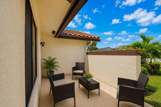 22209 Morning Glory Terrace, Boca Raton, FL 33433
