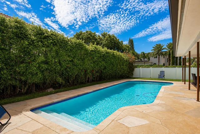 22209 Morning Glory Terrace, Boca Raton, FL 33433