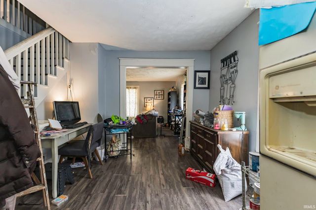 1424 S Meeker Avenue, Muncie, IN 47302