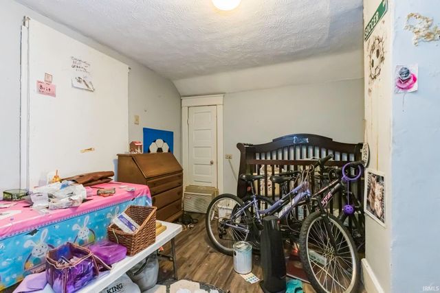 1424 S Meeker Avenue, Muncie, IN 47302