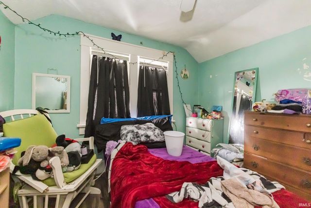 1424 S Meeker Avenue, Muncie, IN 47302