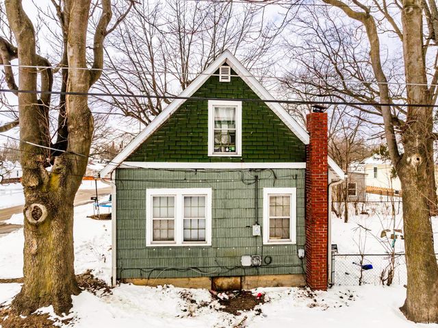 1424 S Meeker Avenue, Muncie, IN 47302