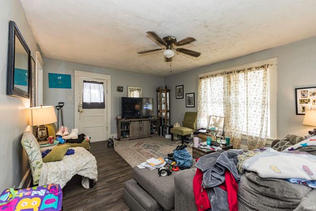 1424 S Meeker Avenue, Muncie, IN 47302