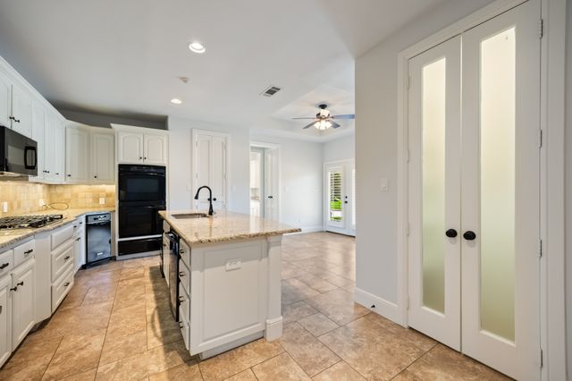 2400 Legend Drive, Heath, TX 75032