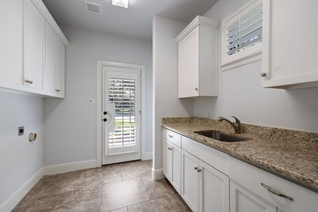 2400 Legend Drive, Heath, TX 75032