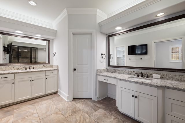 2400 Legend Drive, Heath, TX 75032