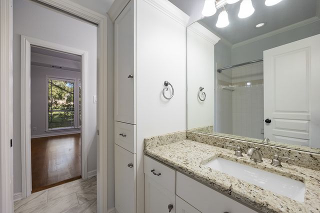 2400 Legend Drive, Heath, TX 75032