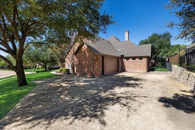 2400 Legend Drive, Heath, TX 75032