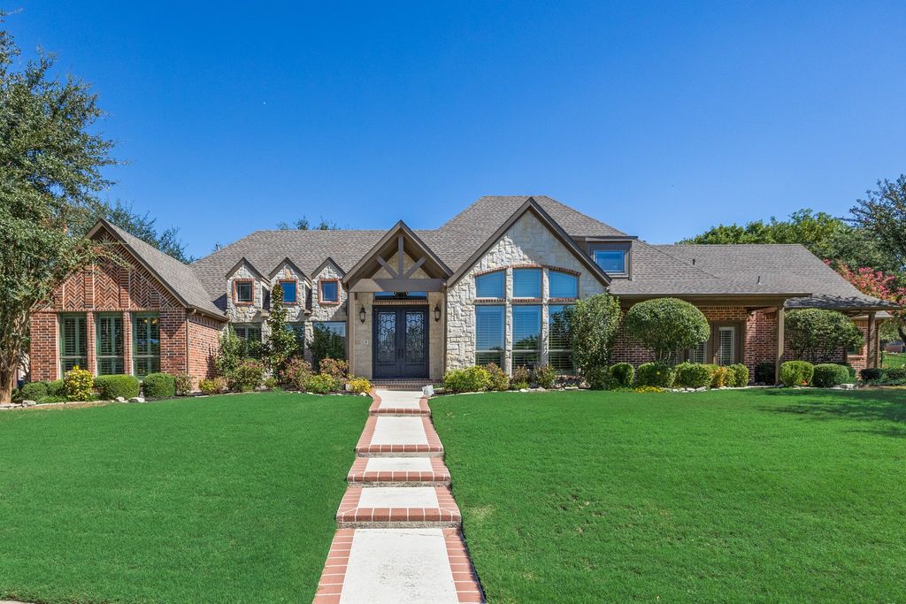 2400 Legend Drive, Heath, TX 75032
