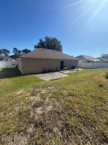 1818 Courtland Boulevard, Deltona, FL 32738