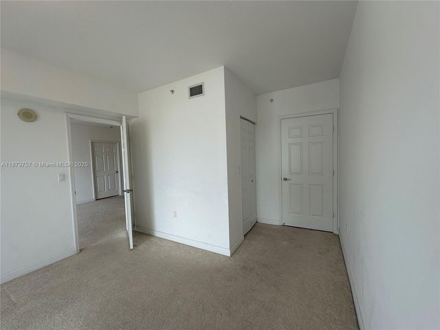 1755 E Hallandale Beach Blvd 1605E, Hallandale Beach, FL 33009