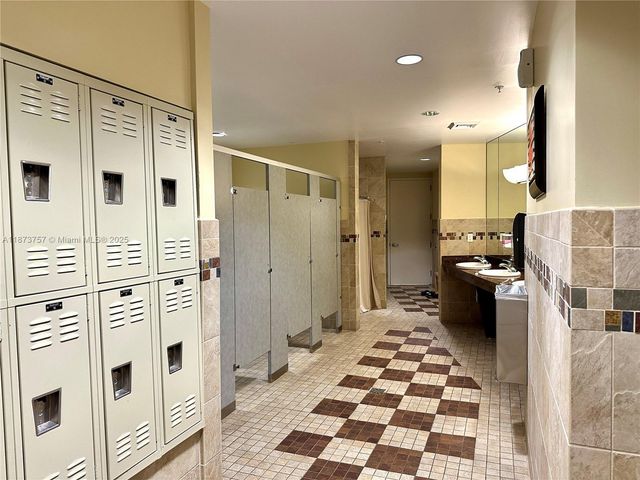 1755 E Hallandale Beach Blvd 1605E, Hallandale Beach, FL 33009