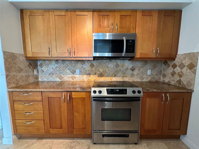 1755 E Hallandale Beach Blvd 1605E, Hallandale Beach, FL 33009