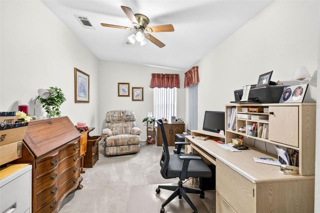 10047 EQUITY AVENUE, Dade City, FL 33525