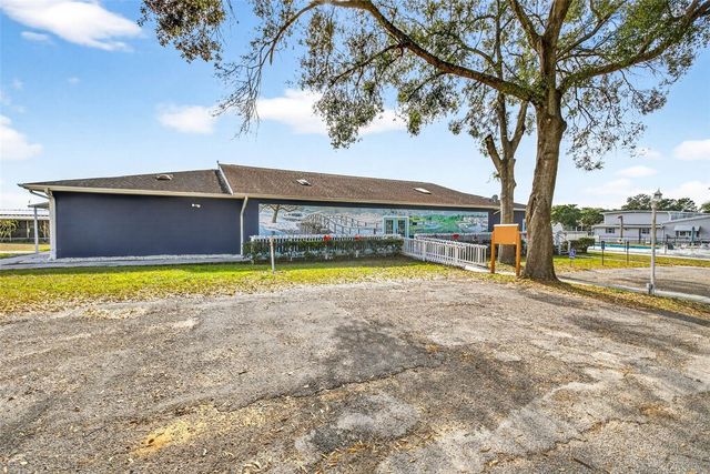10047 EQUITY AVENUE, Dade City, FL 33525